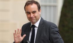 Macron’dan Şaşırtan Karar: Lecornu Yeniden Başbakan