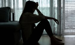 Uzmanlar Uyarıyor: Kadınlarda Bahar Depresyonu Riskine Dikkat!