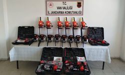 Van’da Durdurulan Araçtan 430 Bin Liralık Kaçak Mal Ele Geçirildi