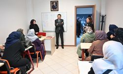 Veysel Tiryaki’den Kadınlara Ziyaret: “Altındağ Kocaman Bir Aile Oldu”