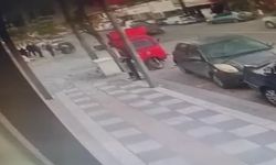 Afyonkarahisar’da Motosiklet Elektrikli Bisiklete Çarptı: 2 Yaralı