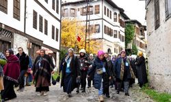 Altındağ Belediyesi’nin Kültür Gezilerine 10 Bin Kadın Katıldı