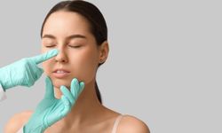 Burun Ameliyatı için Doğru Yaş Nedir? Uzmanlar Yanıtladı