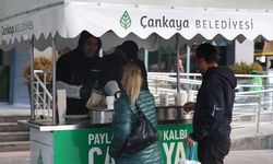 Çankaya’nın 4 Noktasında Vatandaşa Sıcacık Çorba İkramı