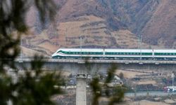 Çin’de Test Treni İşçilere Çarptı: 11 Ölü, 2 Yaralı