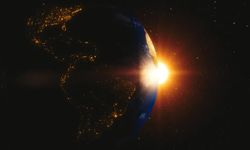 Dünya Neden Kendi Ekseni Etrafında Döner?