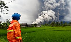 Semeru Patlamasında 178 Dağcı Kurtarıldı: Yeni Risk Uyarısı