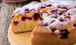 Evde Orman Meyveli Kek Nasıl Yapılır? Lezzetli ve Kolay Tarif