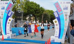 Fransa’nın Ankara Büyükelçisi İstanbul Maratonu’nda Ter Döktü