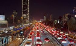İstanbul’da Trafik Akşam Saatlerinde Kilitlendi