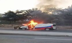 Kağıthane'de Ticari Araç Alevlere Teslim Oldu