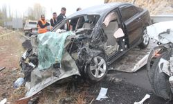 Konya Dehşet! İki Otomobil Çarpıştı: 52 Yaşındaki Kadın Öldü