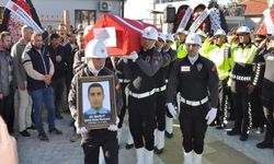 Manisa Alaşehir’de Kaza Yapıp Şehit Olan Polis Memuru Toprağa Verildi