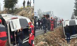 Muğla’da Minibüs Şarampole Yuvarlandı: 15 Kişi Yaralandı