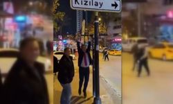 Mustafa Sarıgül Kızılay Tabelası Akımına Katıldı