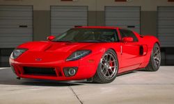 Paul Walker’ın Ford GT’si Açık Artırmada Rekor Kırdı