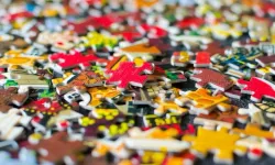 Puzzle Nasıl Yapıştırılır? Puzzle Yapıştırırken Dikkat Edilmesi Gerekenler