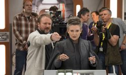 Rian Johnson’ın Star Wars Üçlemesi Resmen Rafa Kalktı
