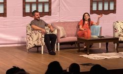 Sincan’da ‘Aramızdaki Duvarlar’ Tiyatro Oyunu Seyirciyle Buluştu