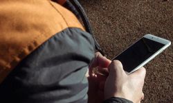 Malezya’dan Radikal Karar: 16 Yaş Altına Sosyal Medya Yasağı