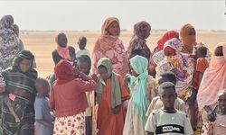 Sudan’da Binlerce Kişi Acil Yardım Bekliyor