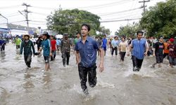 Tayland’da Sel Felaketi: 2,1 Milyon Kişi Etkilendi, 13 Can Kaybı