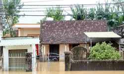 Vietnam’da Kalmaegi Tayfunu: 5 Ölü, 6 Yaralı