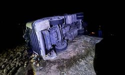 Yozgat'ta Tır Devrildi: Sürücü Hayatını Kaybetti