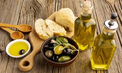 Zeytinyağı Seçerken Hangi Hususlara Dikkat Etmelidir?