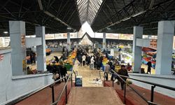 Dikmen Pazarında Bu Haftanın Sebze ve Meyve Fiyatları (31 Aralık 2025)