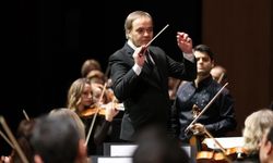 İstanbul’da Robert Lakatos Rüzgarı: İDSO’dan Nefes Kesen Konser