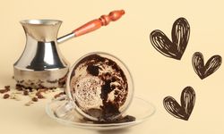 Kahve Falında Aşkın Habercisi Olan Şekiller: En Sık Görülen 9 Figür