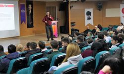 Yapay Zekânın Avantajları ve Riskleri Keçiören’de Masaya Yatırıldı