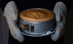 Kelepçeli Kek Kalıbı Nasıl Kullanılır? Doğru Kullanım Rehberi