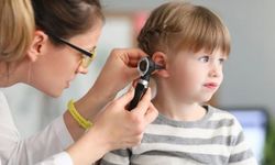 Orta Kulak İltihabı Nedir? Nedenleri, Belirtileri ve Tedavisi