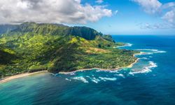 Rüyada Ada Görmek, Adada Olduğunu Görmek, Yaşamak, Avlanmak ve Adanın Kaybolması Ne Anlama Gelir?