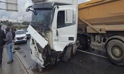 Sancaktepe’de Kamyonet ile Hafriyat Kamyonu Çarpıştı: Sürücü Öldü