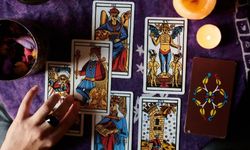 Yılın Son Tarot Açılımı: Yeni Yılda Seni Neler Bekliyor?