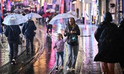 Yurt Genelinde Hafta Sonu Yağışlı Geçecek: Derece Düşüyor