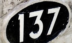 Fiziğin Çözülemeyen Bilmecesi 137 Sayısının Gizemi Nedir?