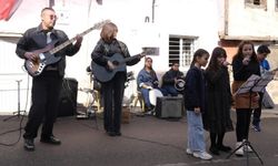 Barış Manço Vefatının 27’nci Yılında Adana’daki Evinde Anıldı