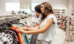 Büyük Beden ile Küçük Beden Kıyafetlerin Fiyatı Neden Aynıdır?