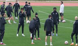 Beşiktaş'ta Antalya Kampı: Sergen Yalçın Yönetiminde İlk İdman Yapıldı