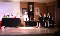 Keçiören’de Minik Öğrenciler Bilim Tarihini Sahneye Taşıdı