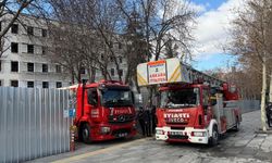 Çankaya’da Korkutan Yangın! İşçilerin Konteynerleri Kül Oldu