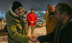 Etimesgut’ta Kar Mesaisi: Erdal Beşikcioğlu Sahadaydı