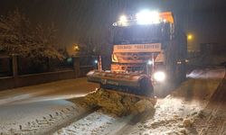 Gölbaşı’nda Karla Mücadele Sürüyor: Ekipler 7/24 Sahada