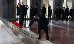 Malezya Başbakanı İbrahim’in Ankara’daki İlk Durağı Anıtkabir Oldu