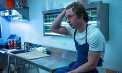 The Bear Yıldızı, Sevgilisinin Filminde Başrolde