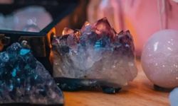 Kristal Enerjisi Nedir, Bilimsel Olarak Gerçeklik Taşır mı?